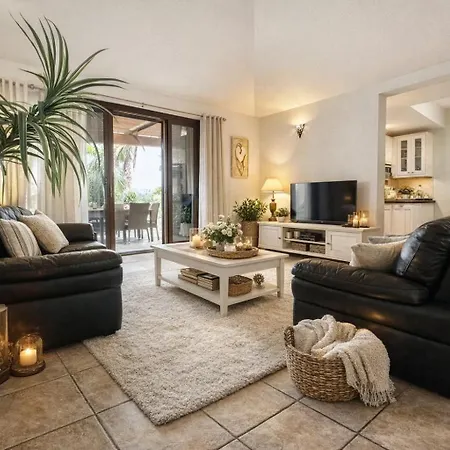 Villa Harmony House,