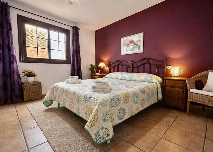 Villa Harmony House, *